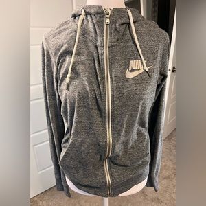 Nike Zip Up, size M